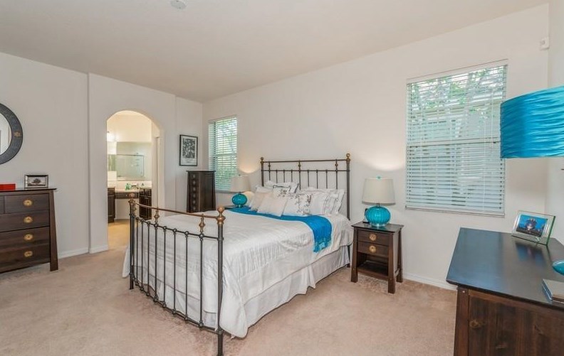 6424 Trieda Dr, Melbourne FL 32940-8079 exterior