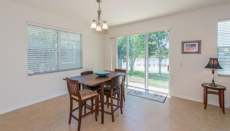 6424 Trieda Dr, Melbourne FL 32940-8079 exterior