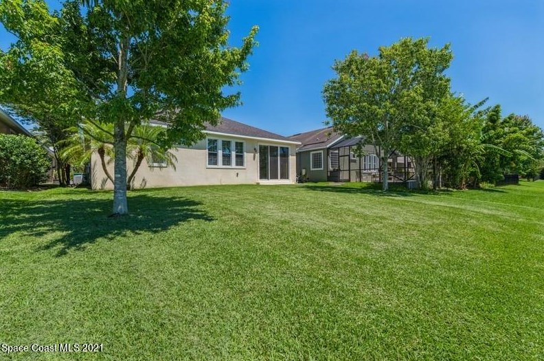 6424 Trieda Dr, Melbourne FL 32940-8079 exterior