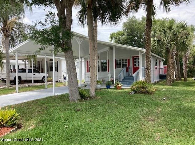 293 Plantation Dr, Titusville, FL 32780