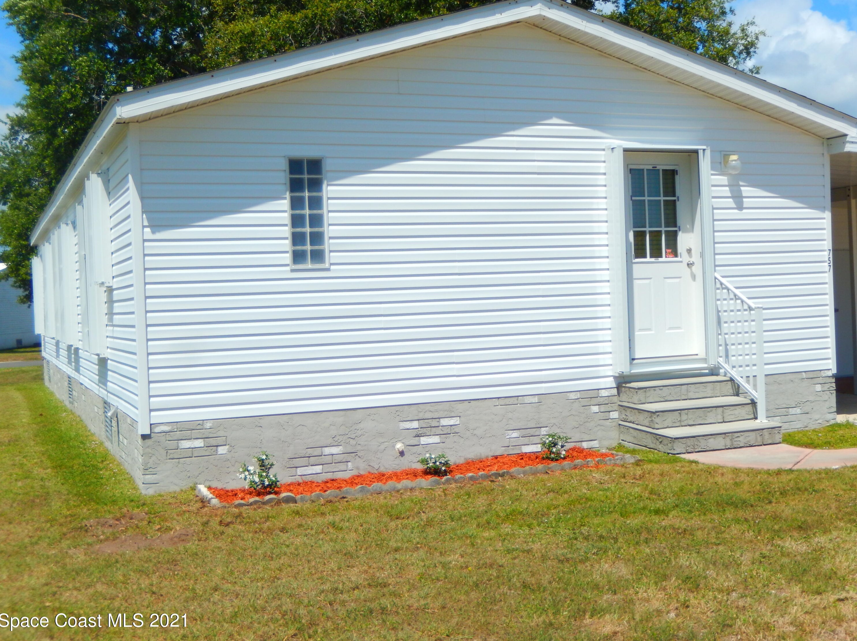 757 Pinewood Blvd, Sebastian, FL 32976