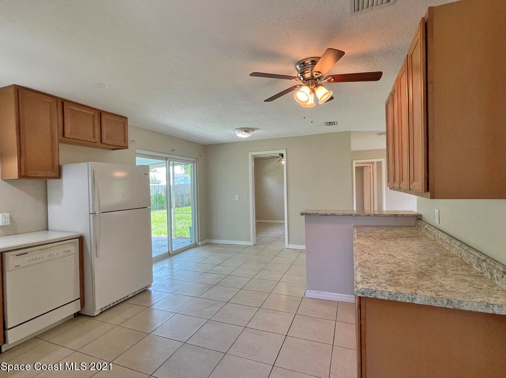 304 3rd St, Merritt Island, FL 32953