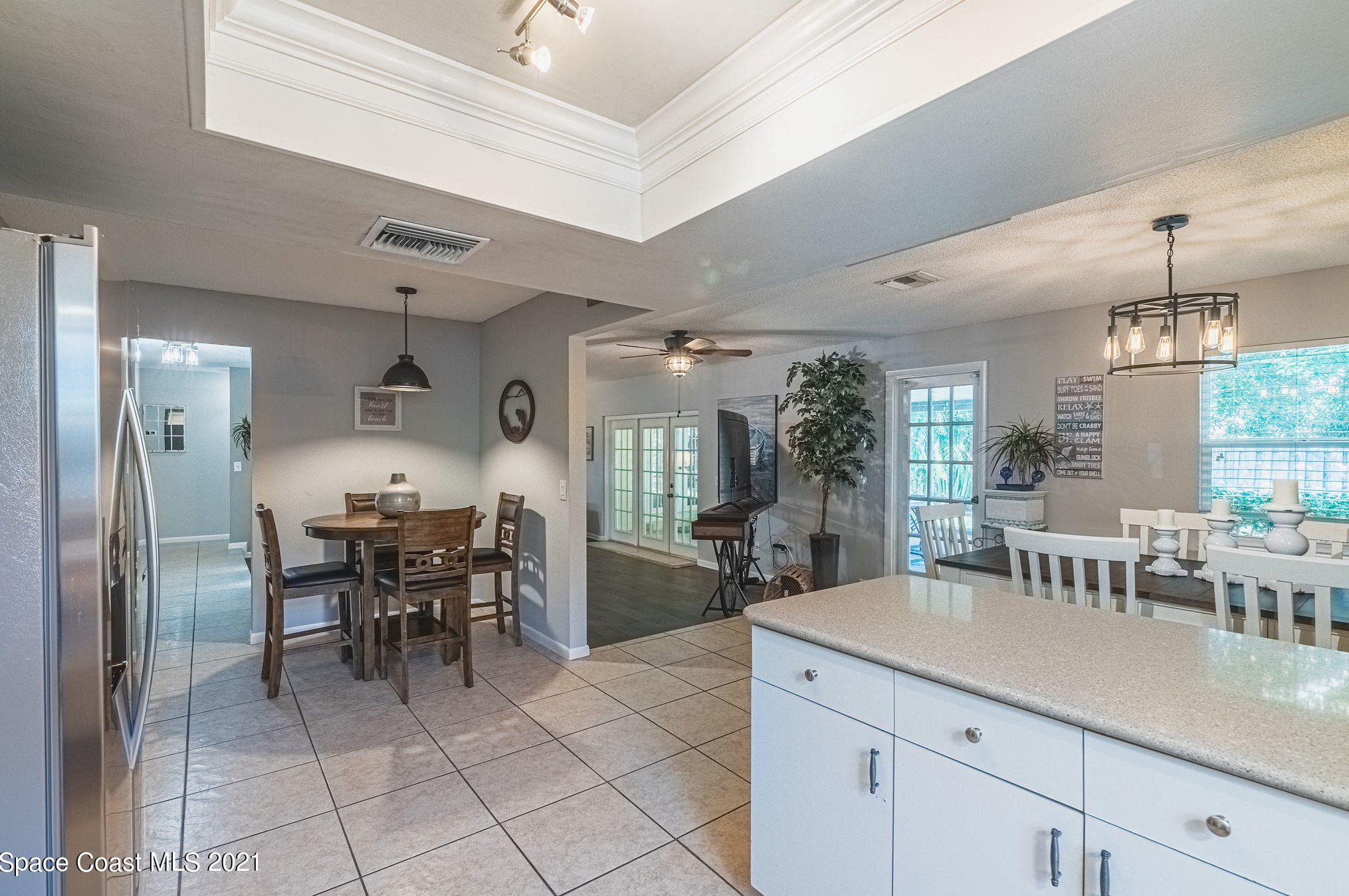 240 Avocado St, Melbourne FL  32937-3002 exterior