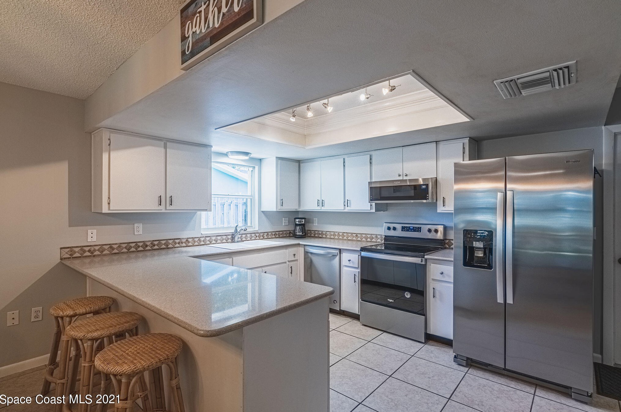 240 Avocado St, Melbourne FL  32937-3002 exterior