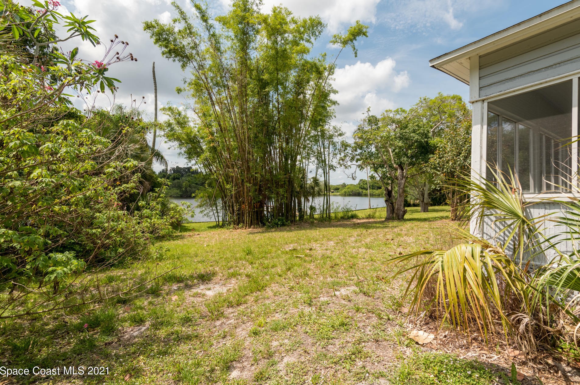 823 E Melbourne Ave #b, Melbourne, FL 32901