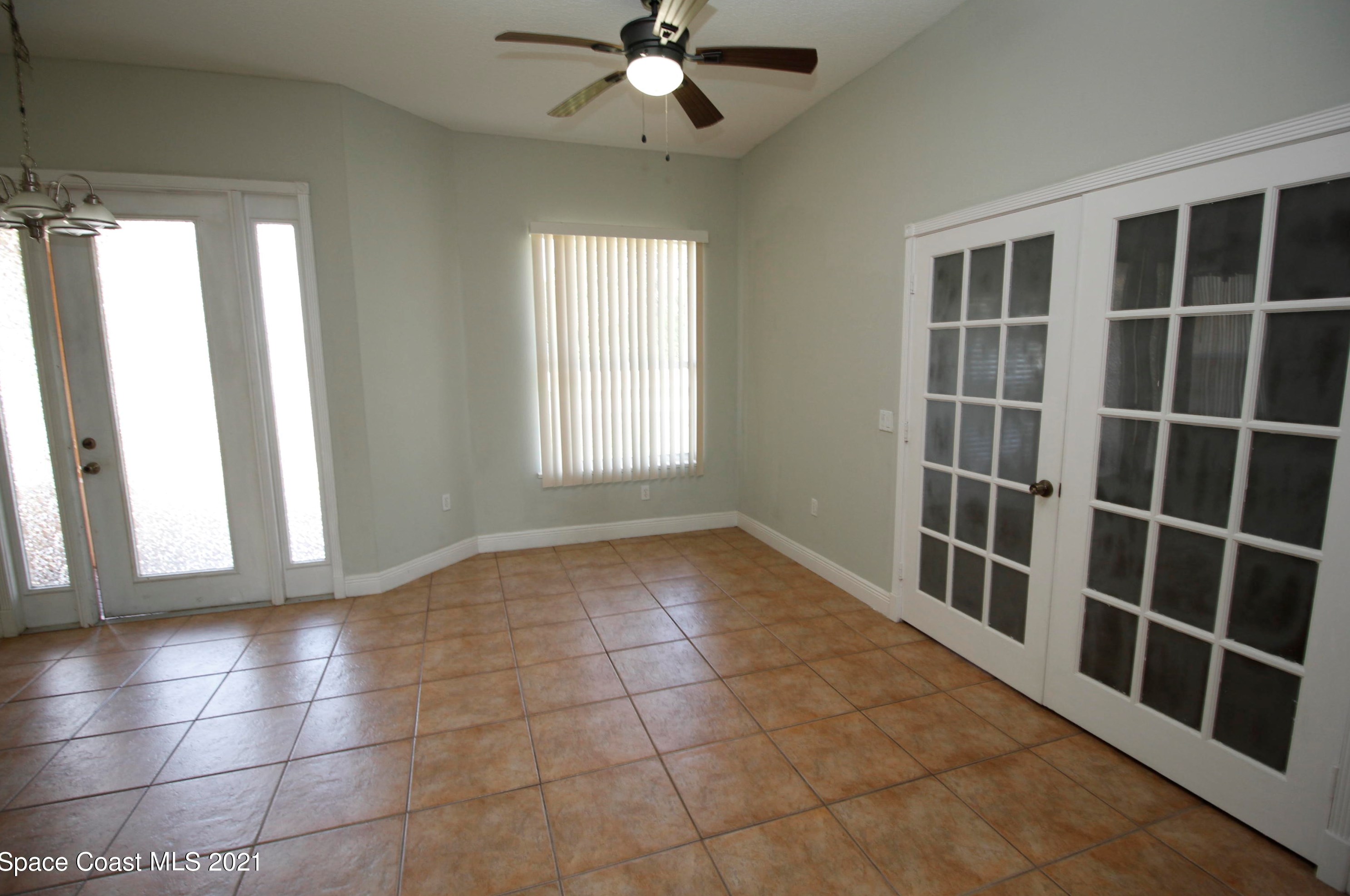 1590 Degroodt Rd Sw, Melbourne, FL 32908