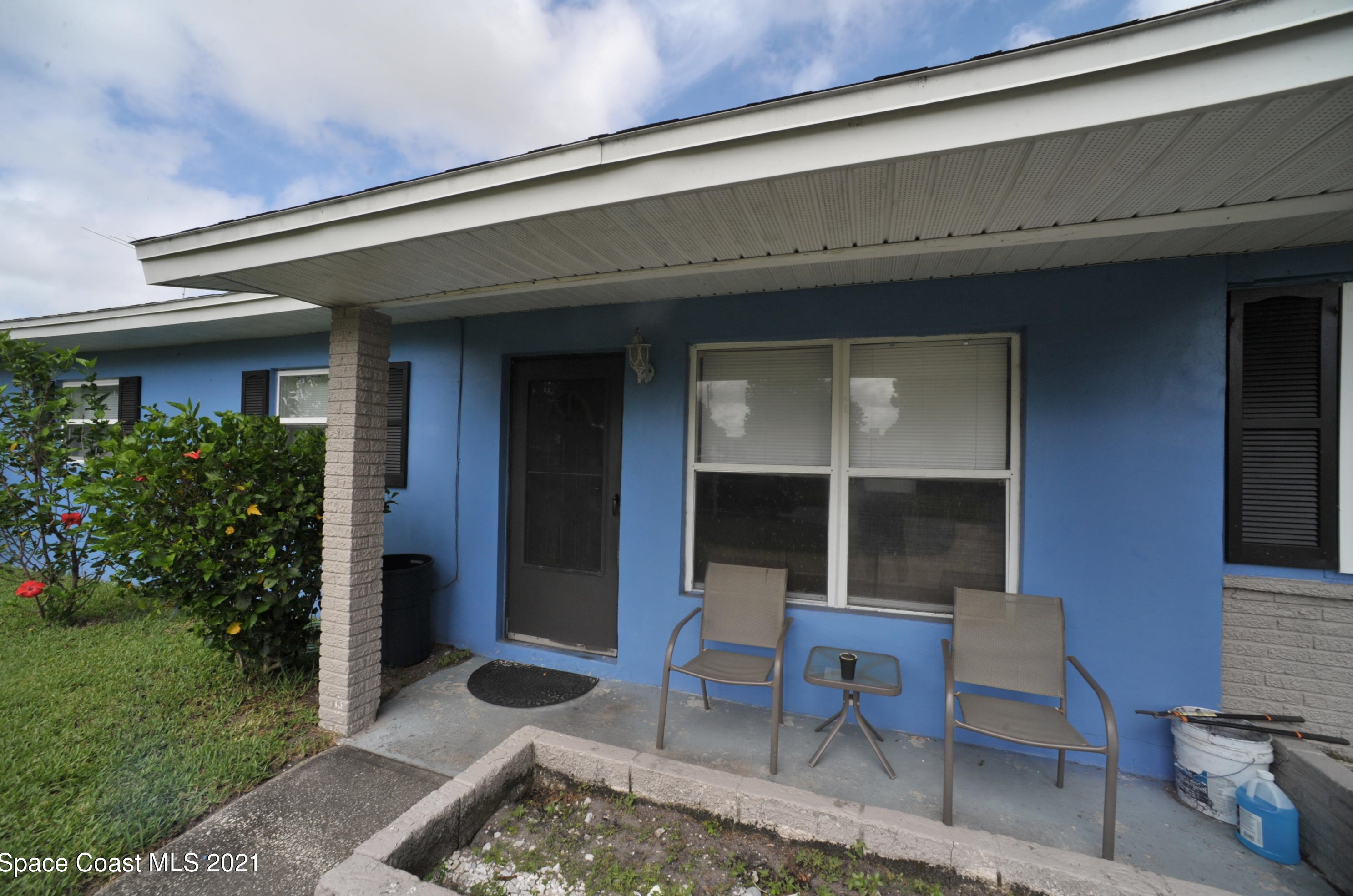 848 Comanche Ave, Melbourne, FL 32935-2607