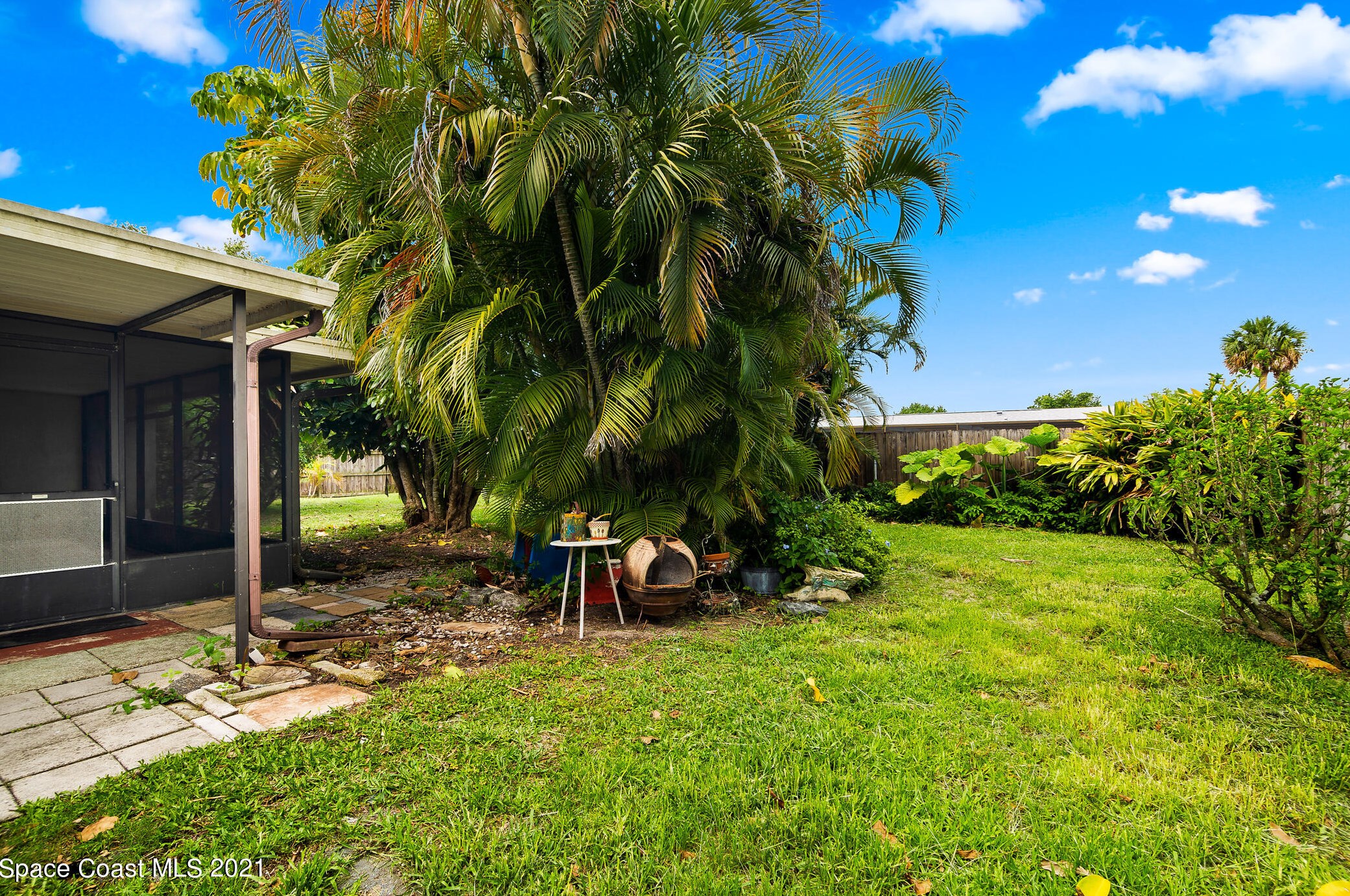 2145 Topaz Ct, Merritt Island, FL 32953-3026