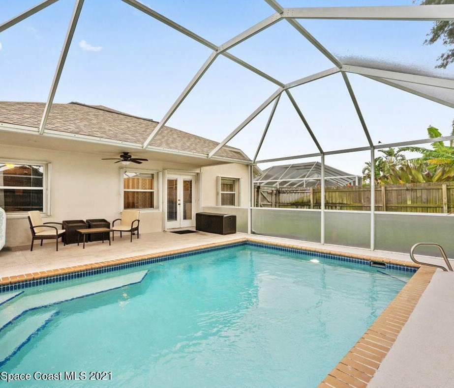 3838 Sunflower Ct, Merritt Island FL  32953-8047 exterior
