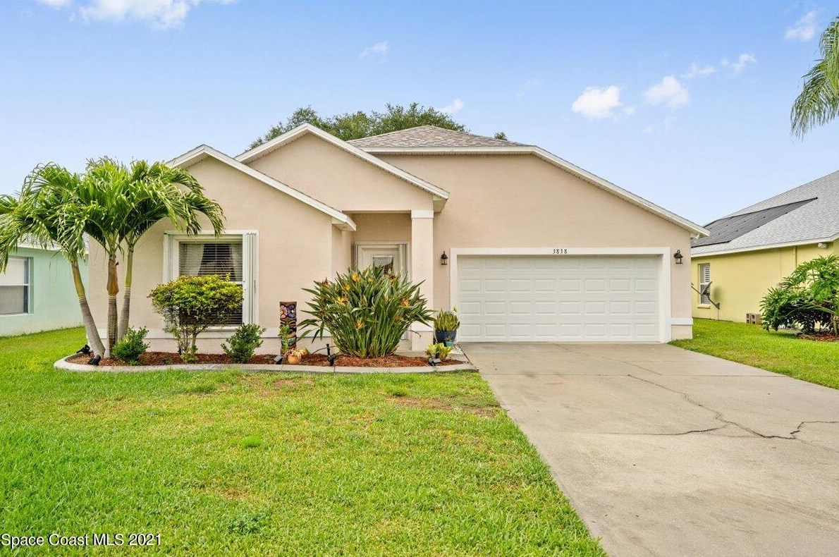 3838 Sunflower Ct, Merritt Island FL  32953-8047 exterior