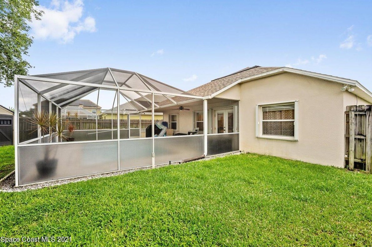 3838 Sunflower Ct, Merritt Island FL  32953-8047 exterior
