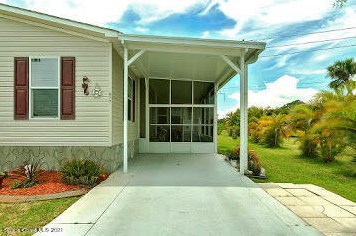 877 Laurel Cir, Sebastian, FL 32976