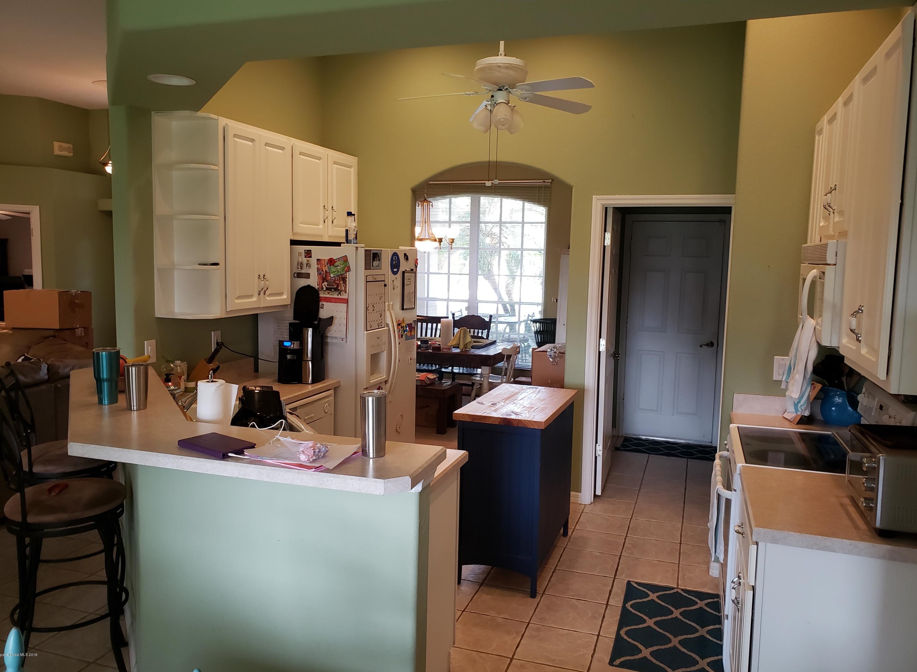 3143 Forest Creek Dr, Melbourne, FL 32901