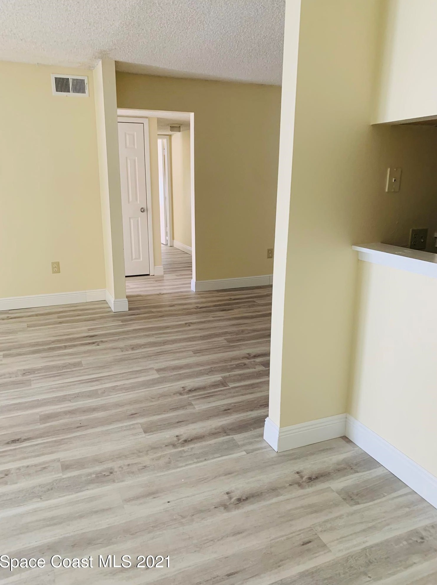 225 S Tropical Trail #619, Merritt Island, FL 32952