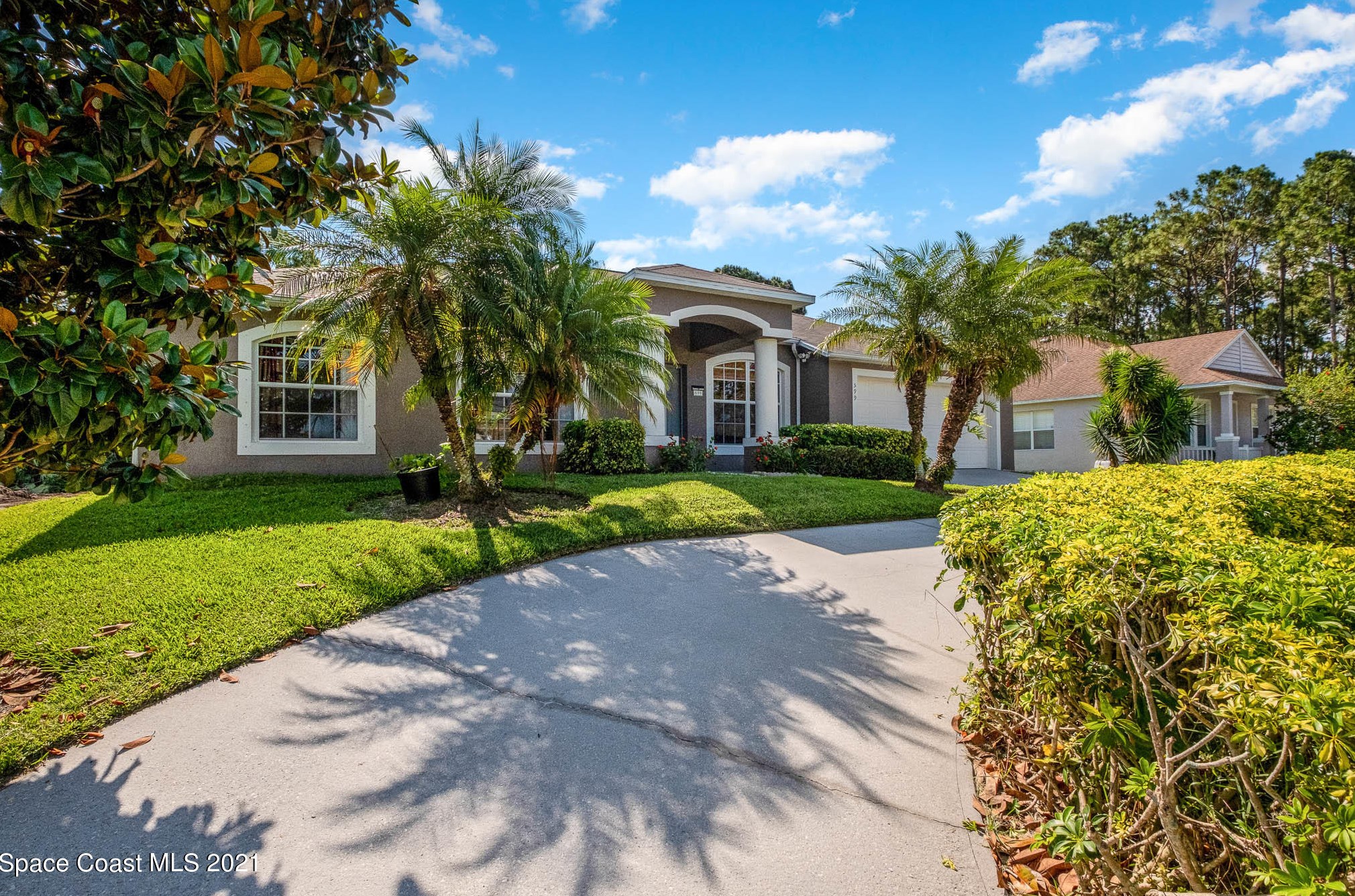 599 San Filippo Dr, Melbourne, FL 32909-5322