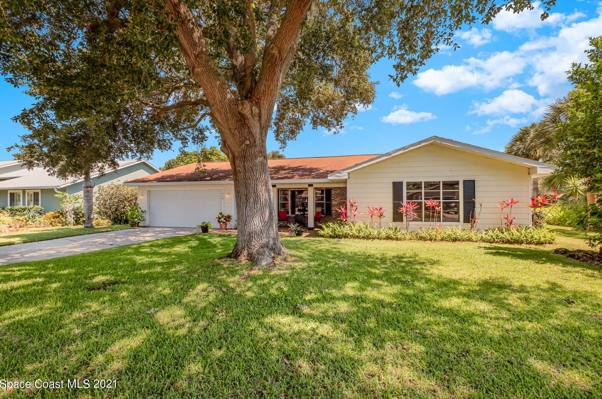 712 Turnberry Dr, Melbourne, FL 32940-7807