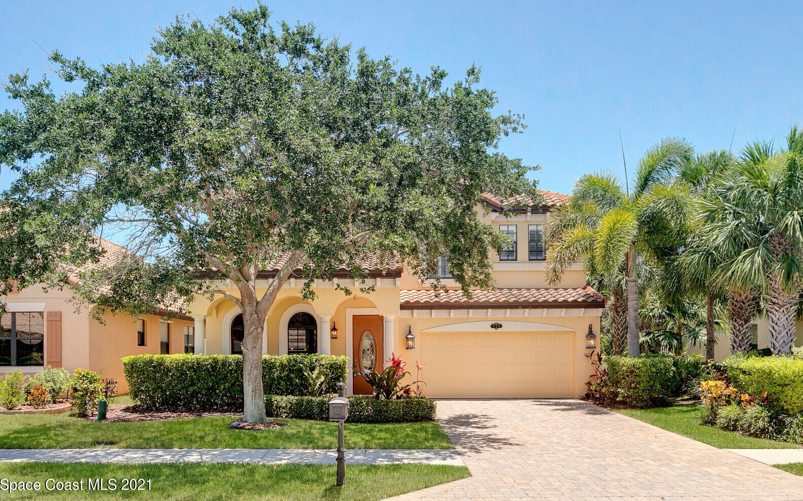 709 Monterey Dr, Melbourne, FL 32937-5752