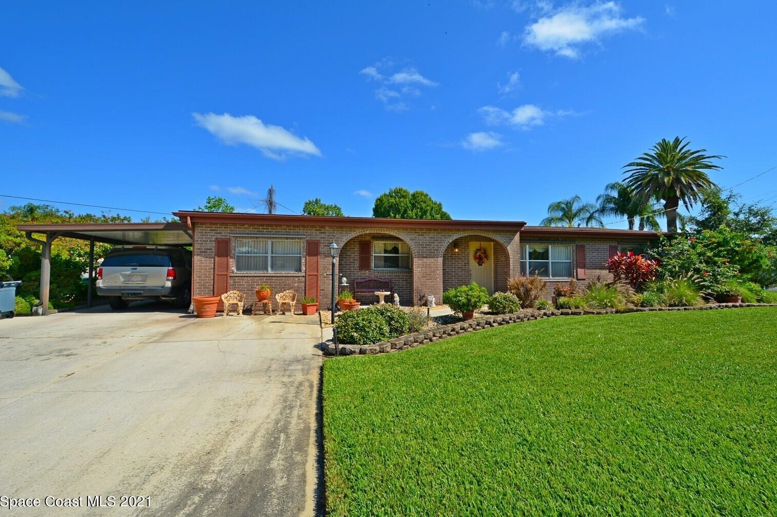5189 Sutton Ave, Melbourne, FL 32904-5168