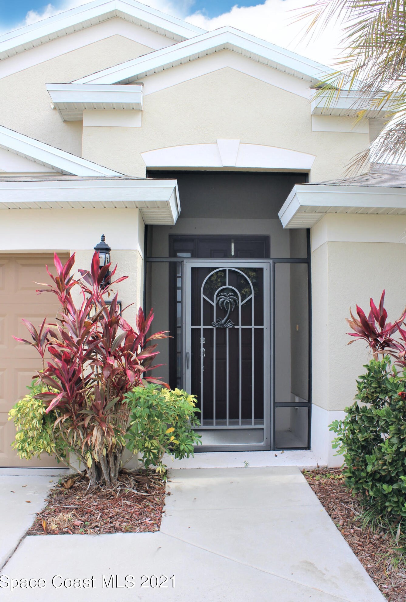 1460 Dittmer Cir, Melbourne, FL 32909-1302