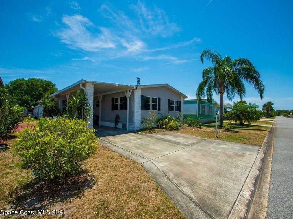 439 Seagull Dr, Sebastian, FL 32976