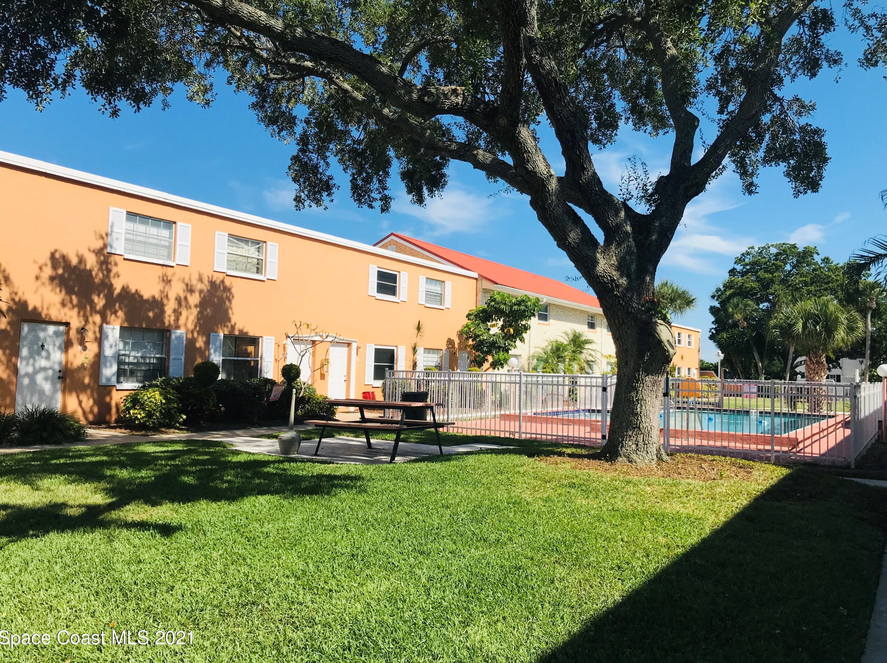50 Needle Blvd #25, Merritt Island, FL 32953