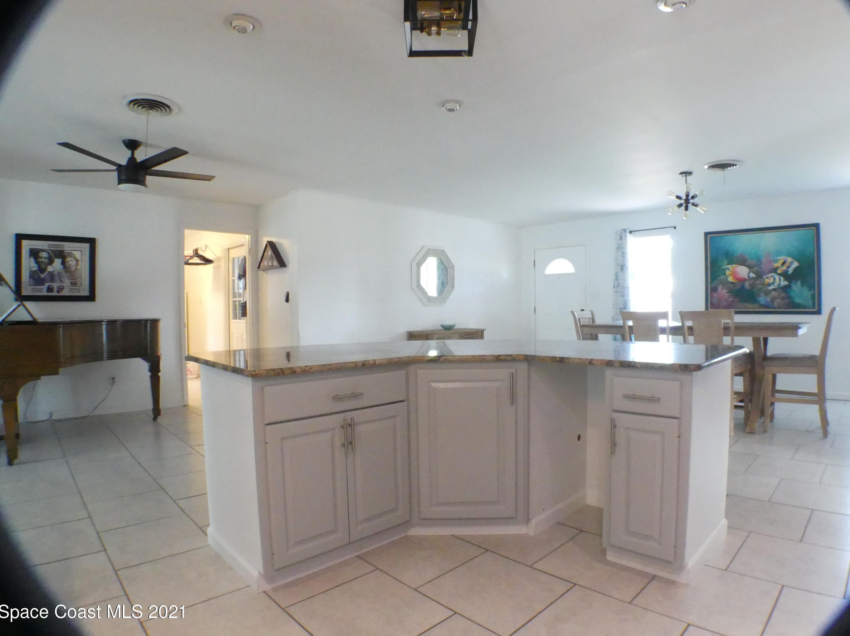 315 Antigua Dr, Merritt Island, FL 32952-3661