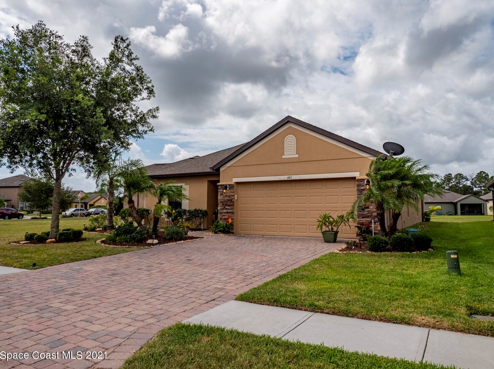 441 Dillard Dr, Melbourne, FL 32909-2357