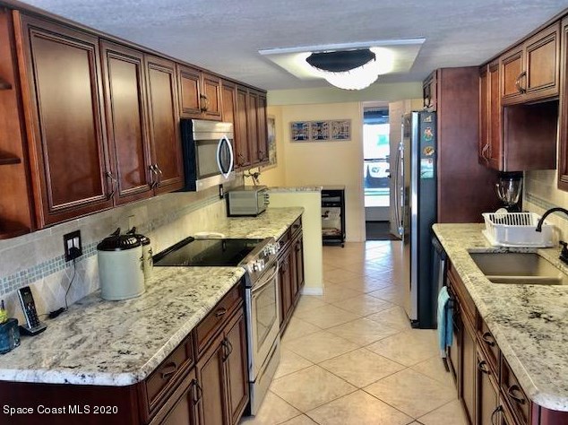 3234 Beach View Way, Melbourne, FL 32951-3013