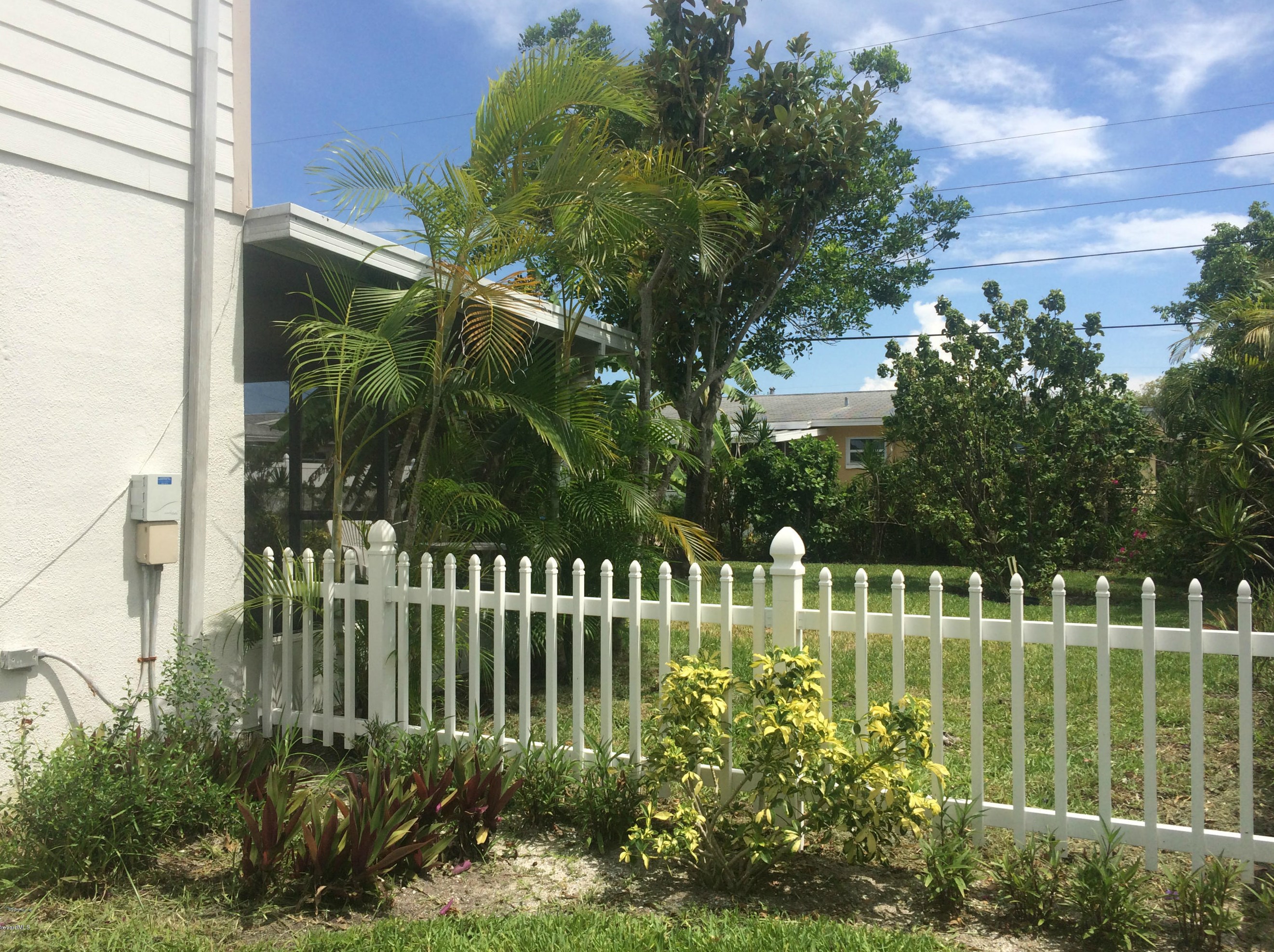 455 Belair Ave, Merritt Island, FL 32953
