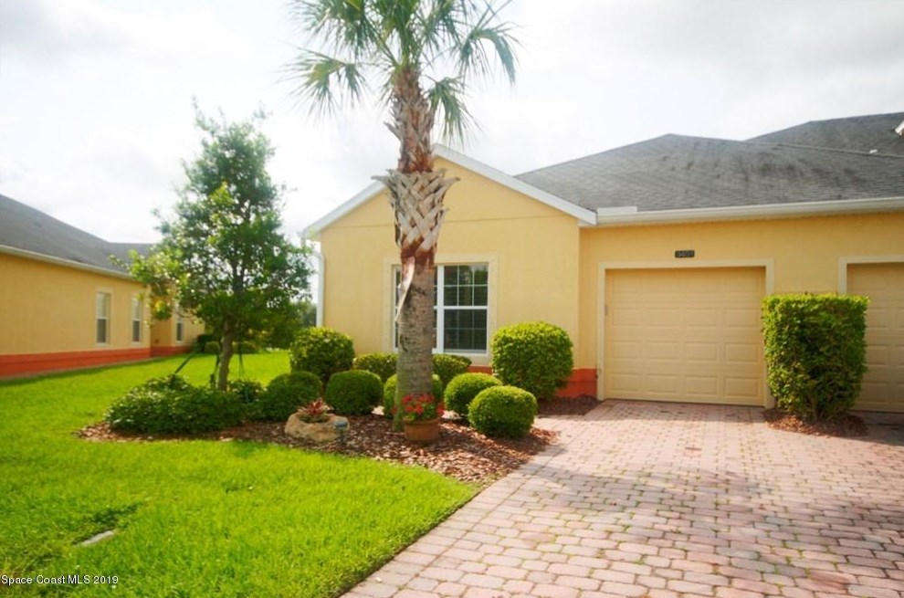 3401 Funston Cir, Melbourne, FL 32940-8575