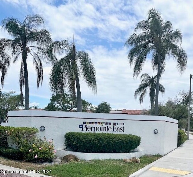 1210 Hiatus Rd, Hollywood, FL 33026-2720