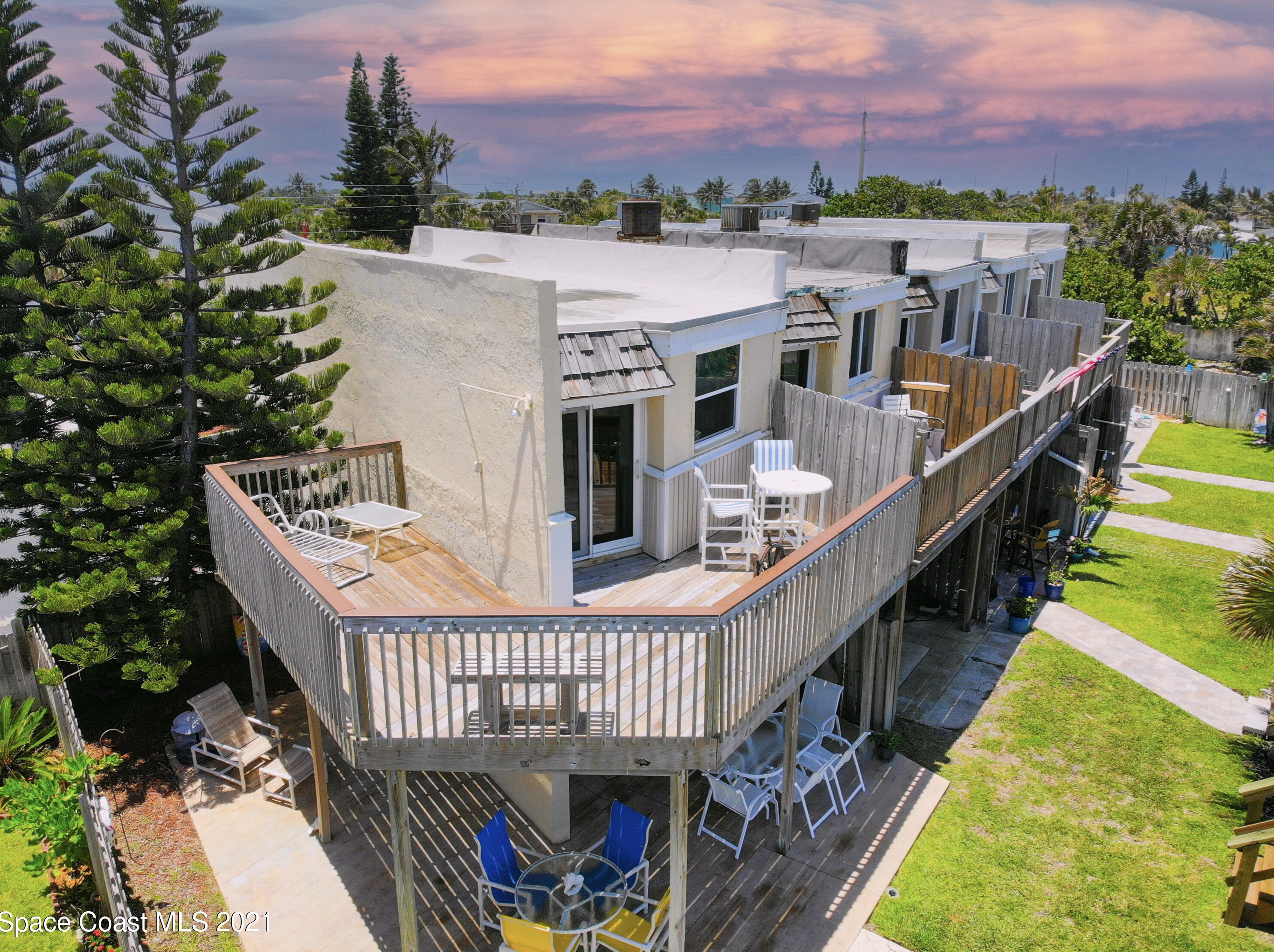 1409 Atlantic St, Melbourne, FL 32951-2324