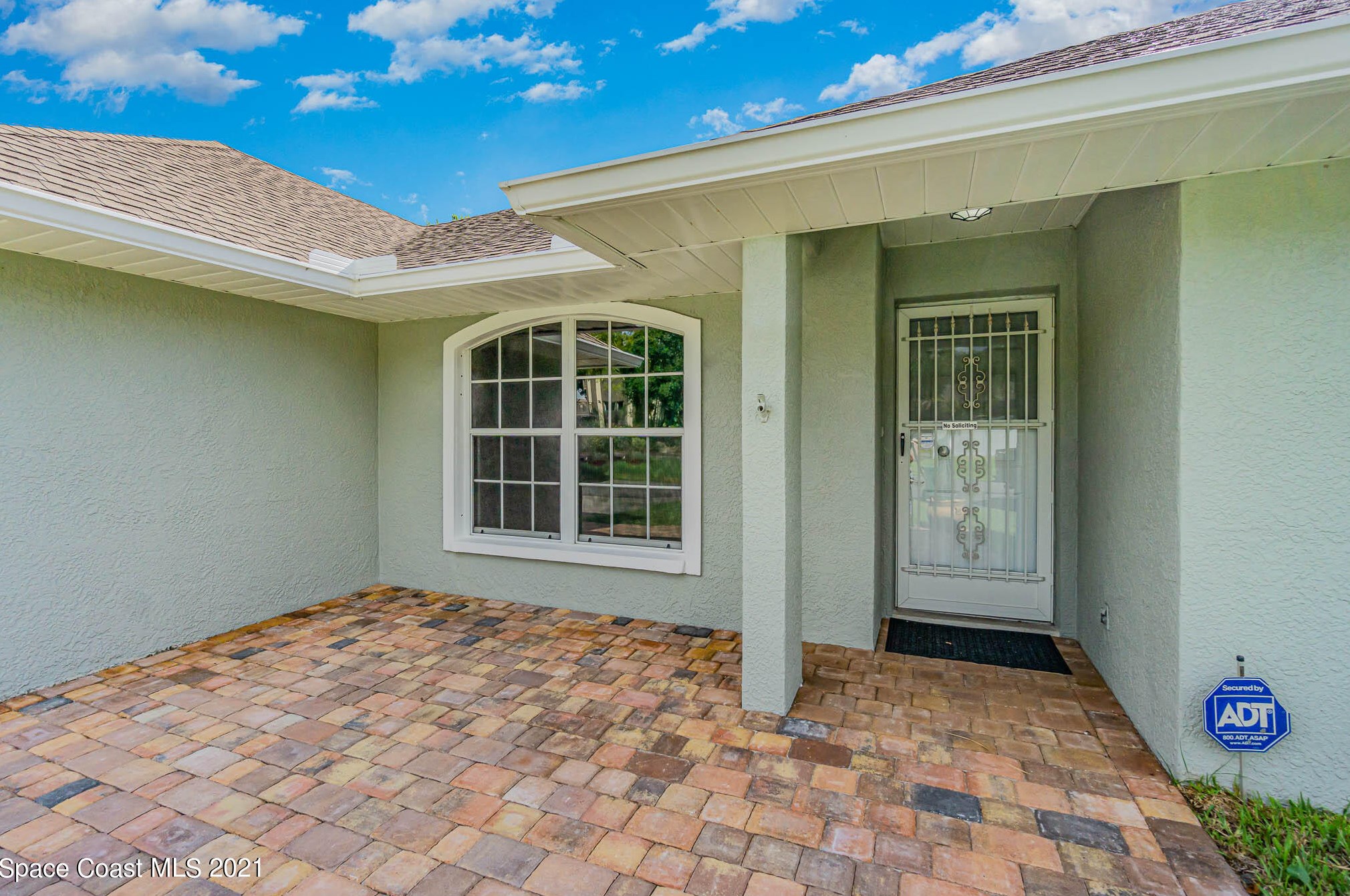 718 Samuel Chase Ln, Melbourne, FL 32904-7501