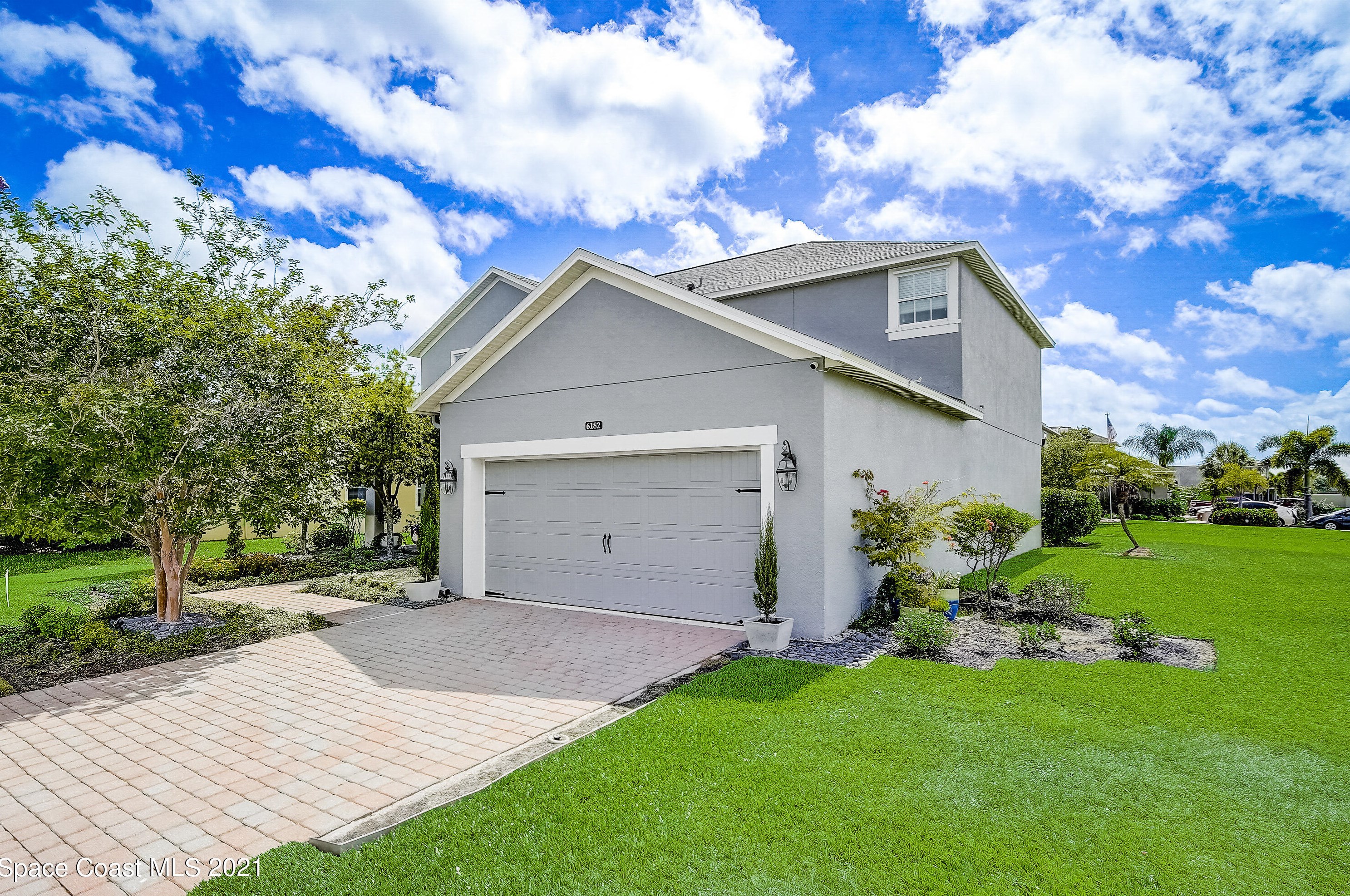 6182 Goleta Cir, Melbourne, FL 32940-8041
