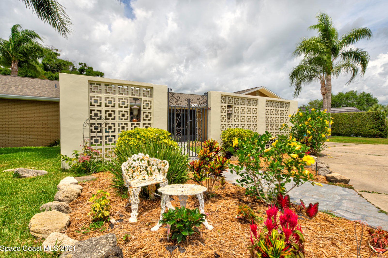 3100 Saunders Pl, Titusville, FL 32780