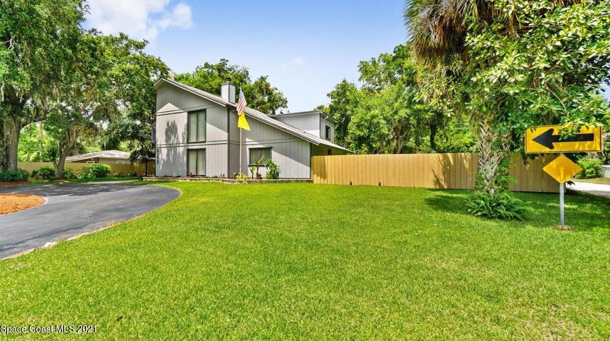 2195 N Tropical Trail, Merritt Island, FL 32953