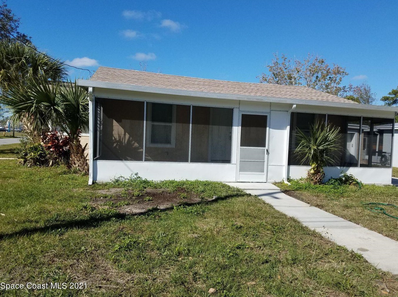 1714 Fletcher St, Melbourne, FL 32901-4420