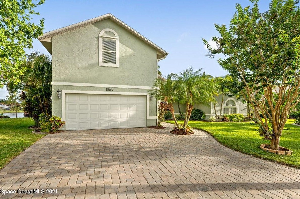 1903 Jacques Dr, Melbourne, FL 32940-6805
