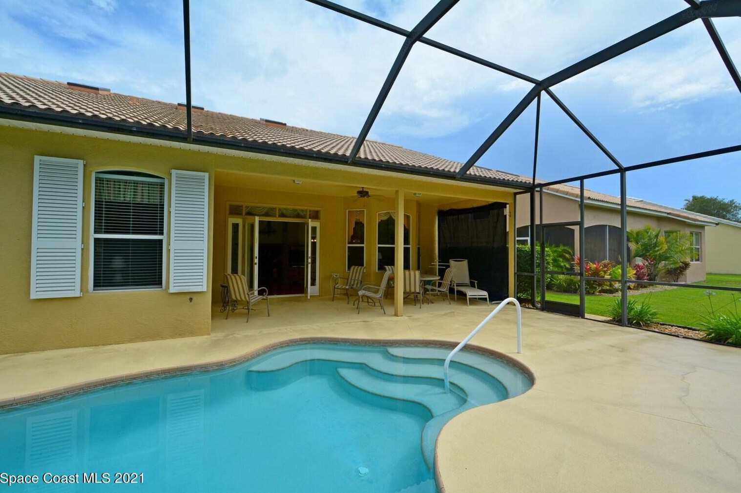 1032 Wimbledon Dr, Melbourne, FL 32940-1518