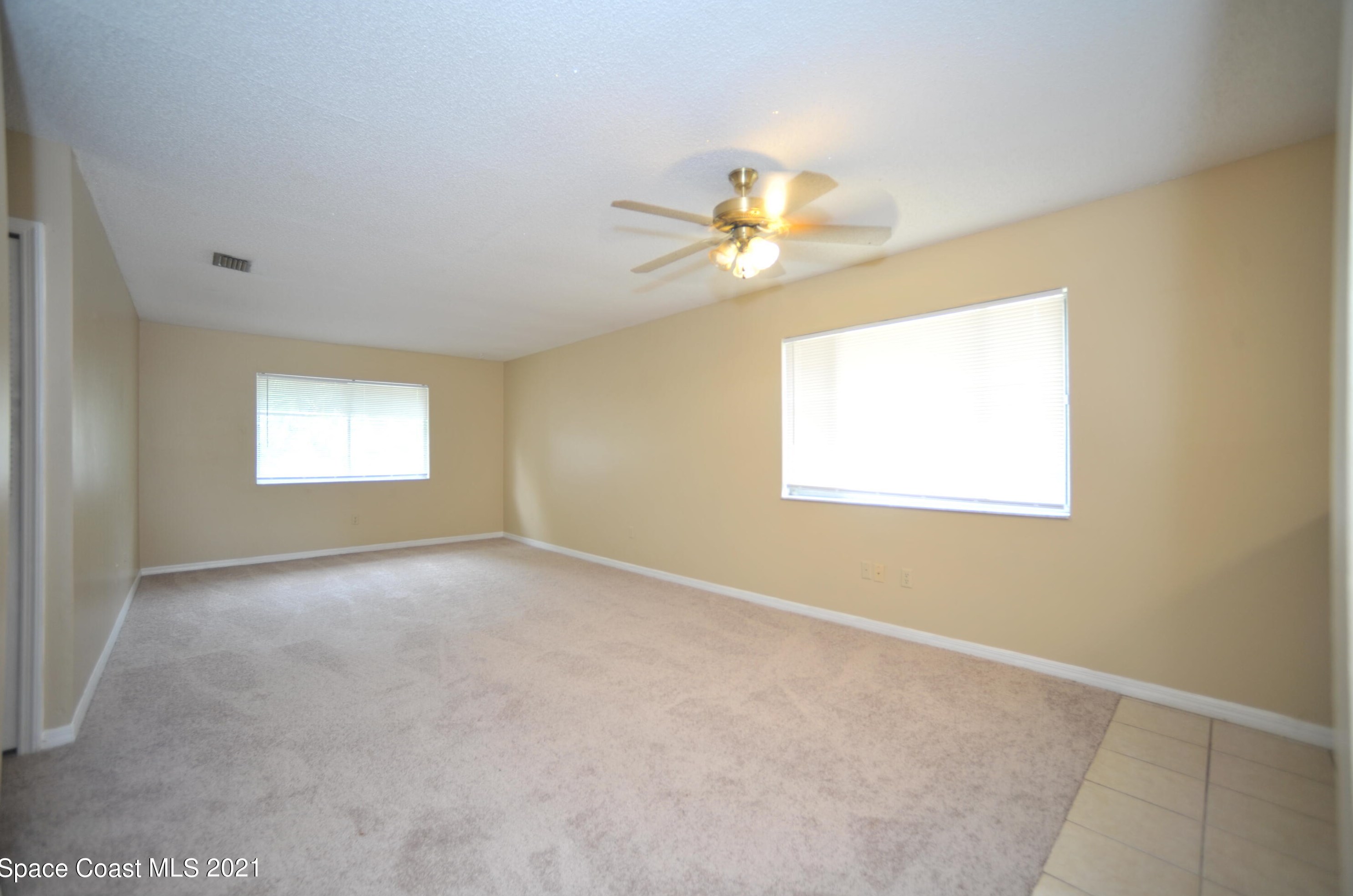 2410 Fox Hollow Dr, Titusville, FL 32796