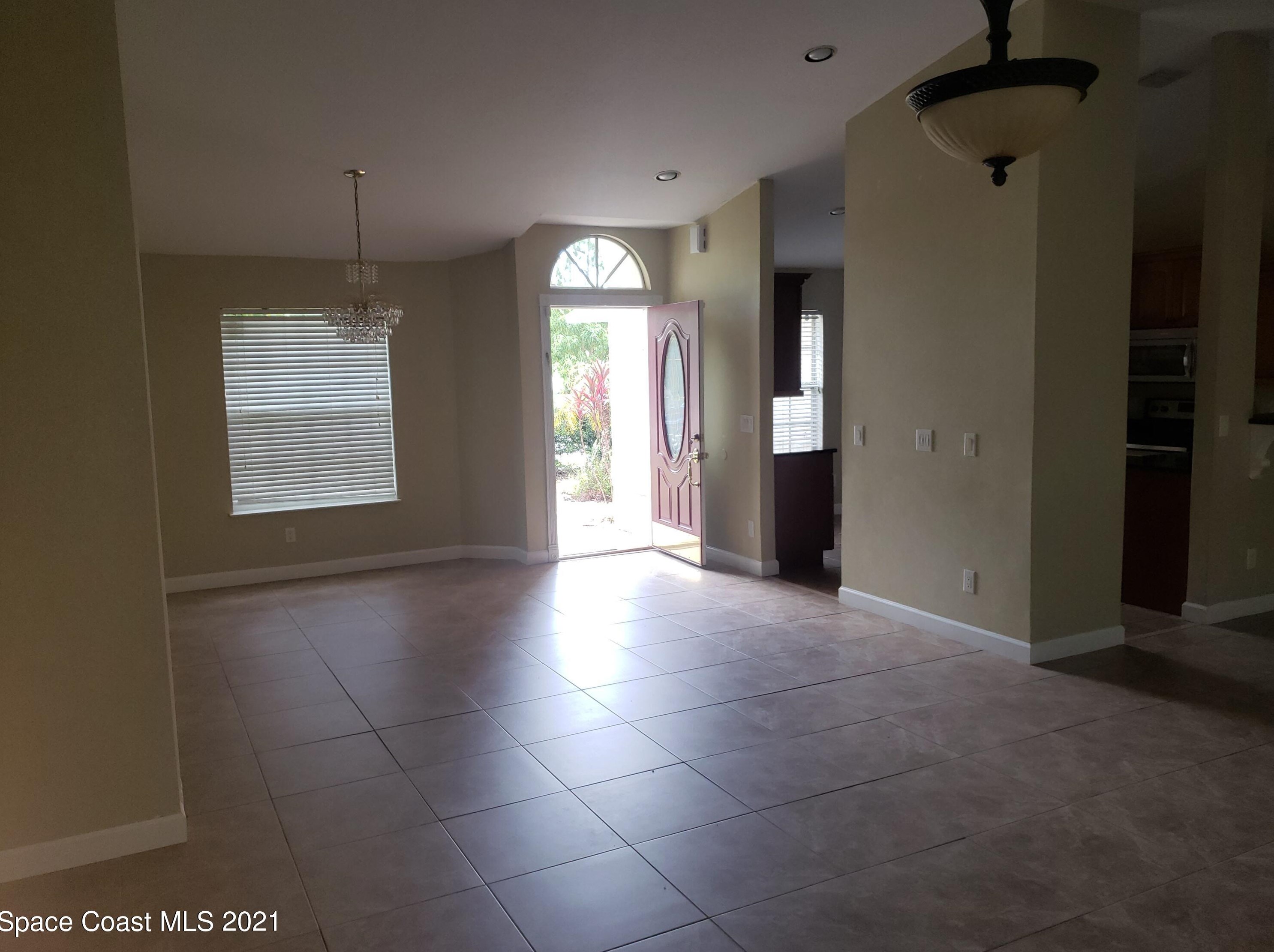 1840 Rawdon St Nw, Melbourne, FL 32907
