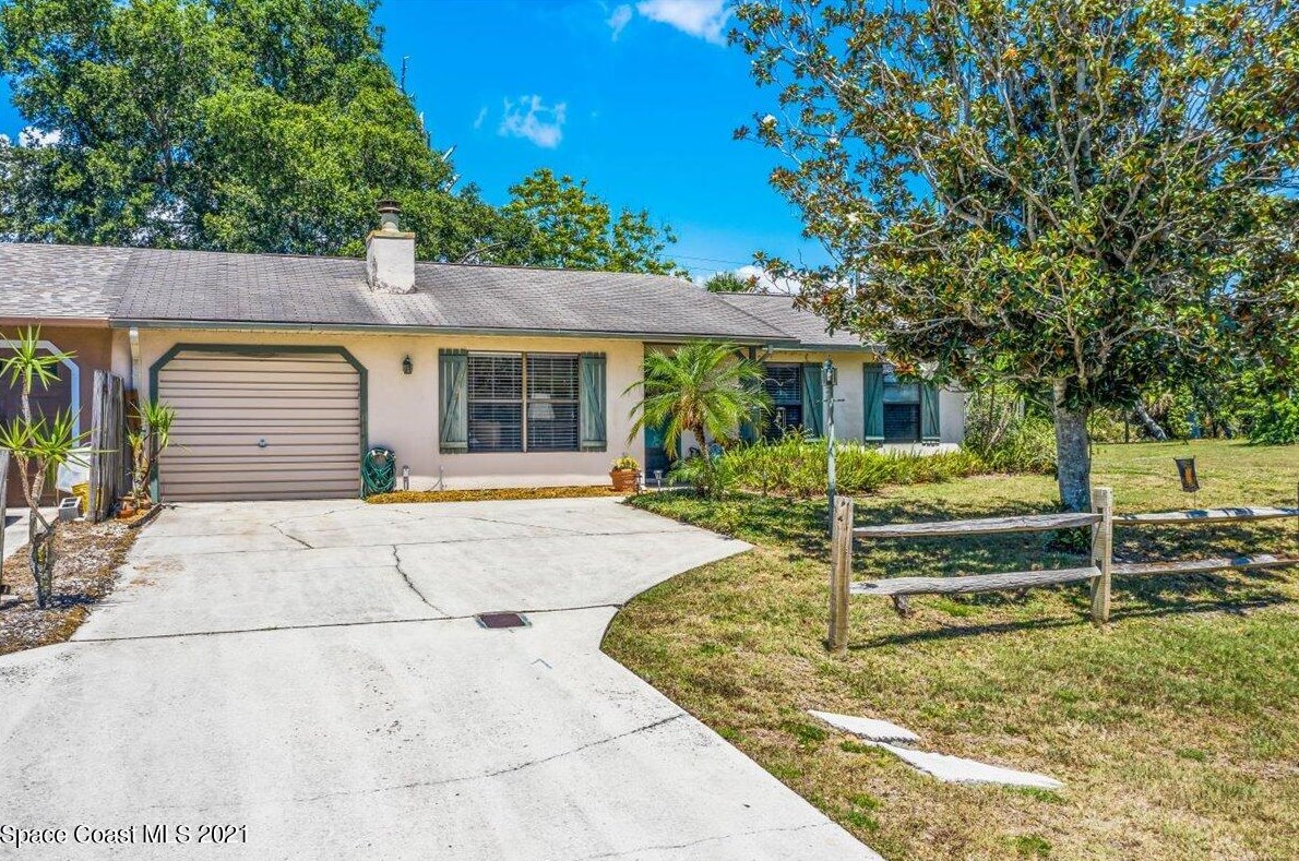 3065 Sea Gate Cir, Merritt Island, FL 32953