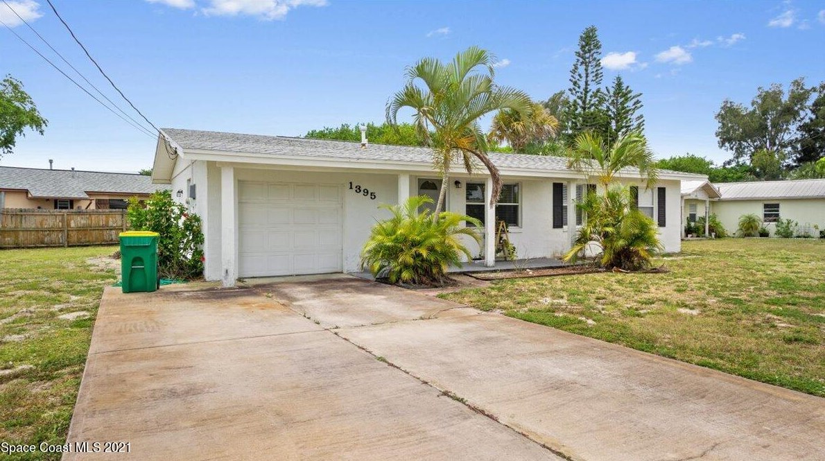 1395 Eddy St, Merritt Island, FL 32952-5728