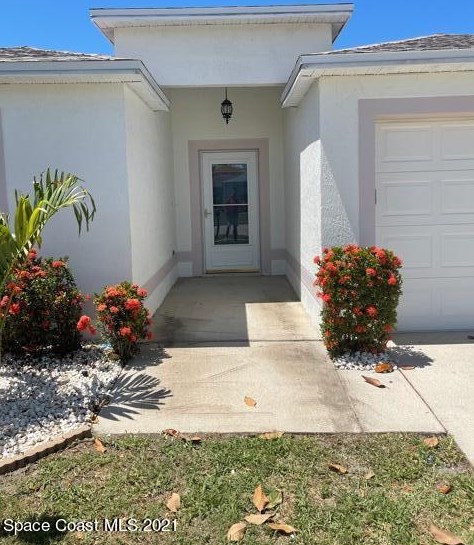4616 Radford Ln, Melbourne, FL 32934-7274