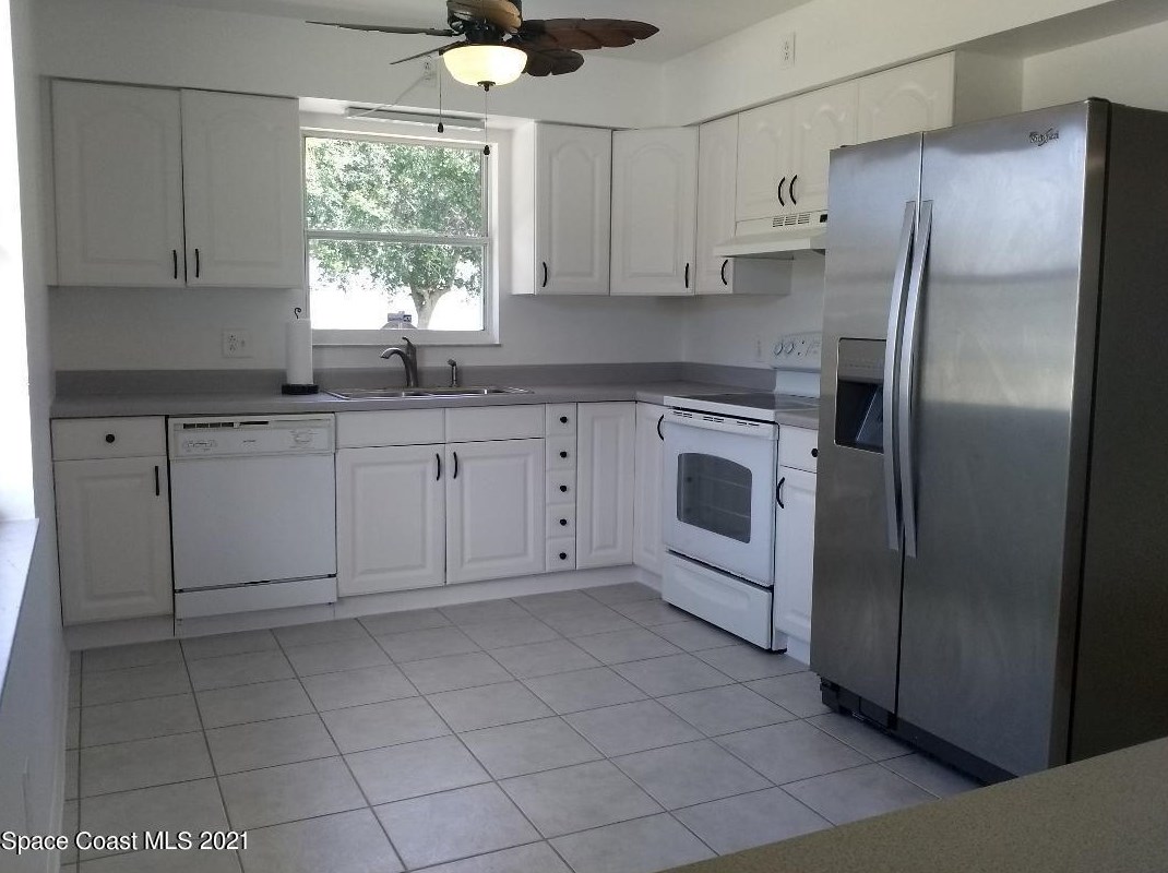 401 Via Salerno Ct, Merritt Island, FL 32953-4121