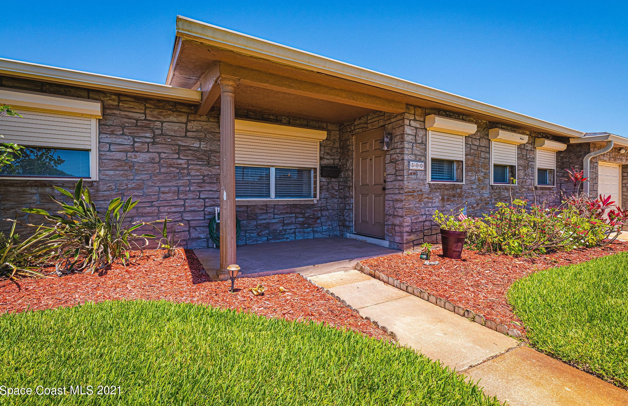500 Oxford Ave, Melbourne, FL 32935-3010