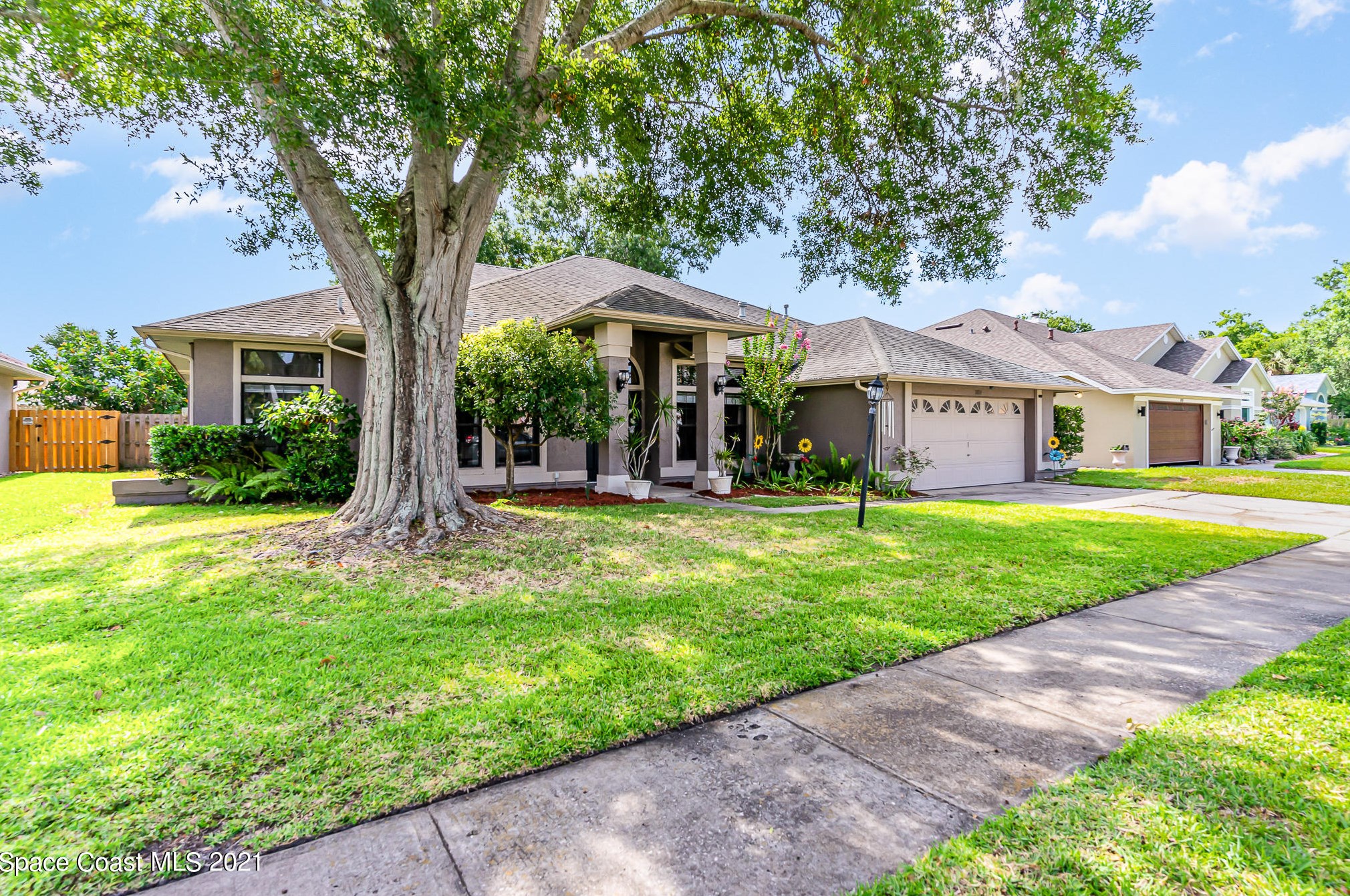 3892 Tanglewood Cir, Titusville, FL 32780