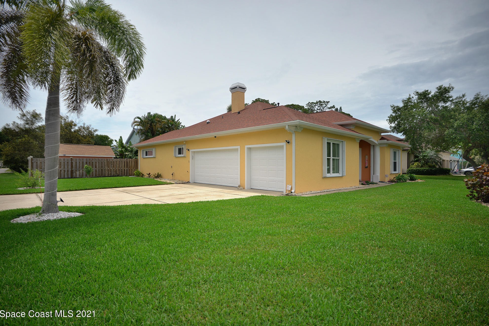 2000 S Misty Harbor Pl, Merritt Island, FL 32952