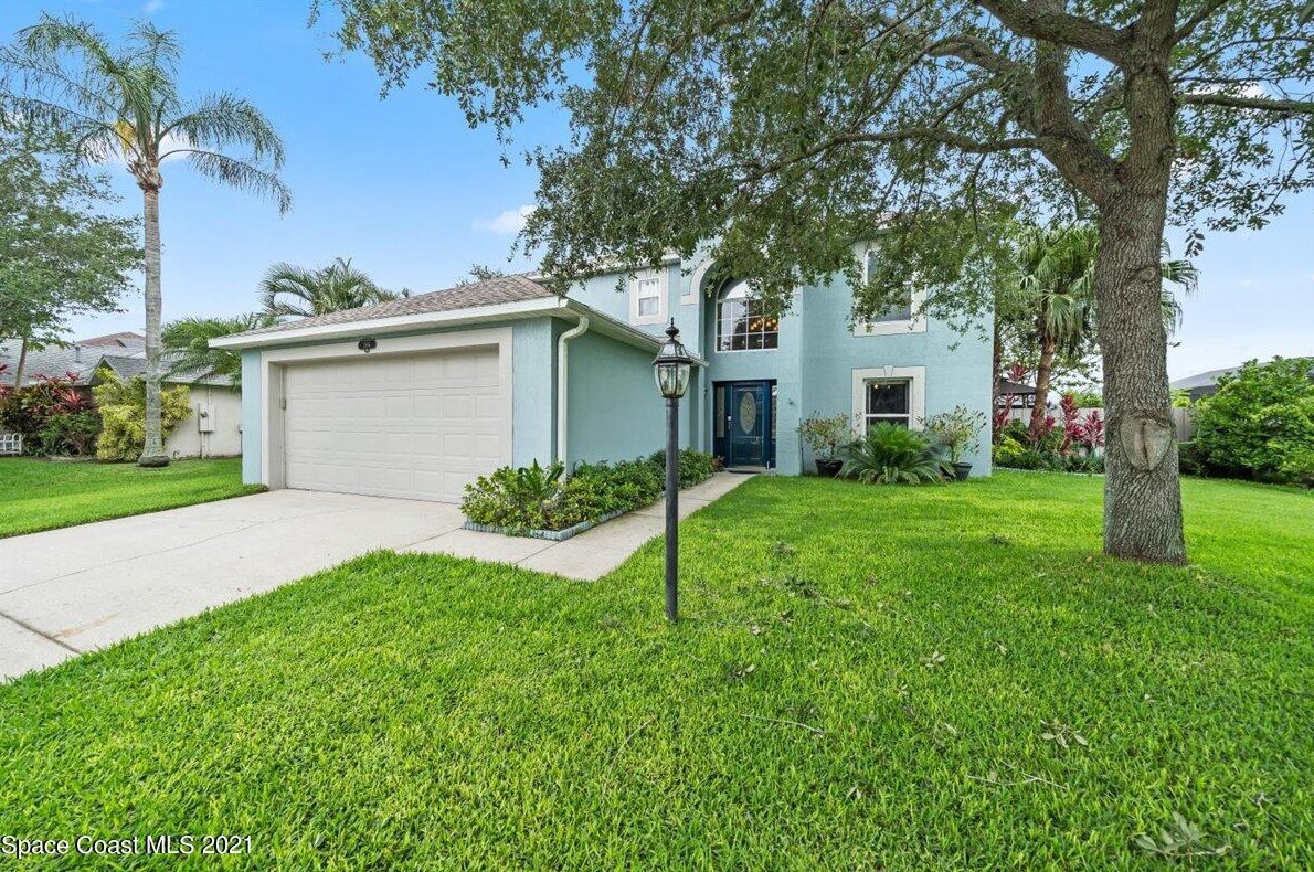 266 Mcclain Dr, Melbourne, FL 32904-5103