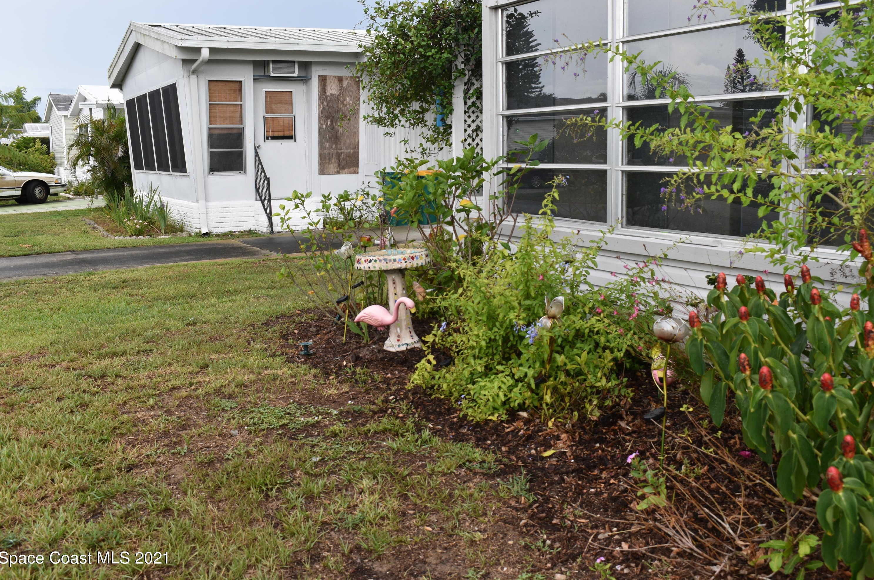 921 Laurel Cir, Sebastian, FL 32976